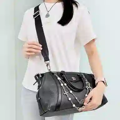 IS VUITTON NANO LV BIKER