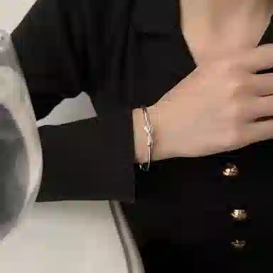 LIPSW 999