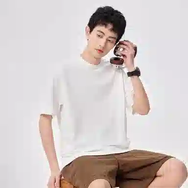 Hansca T