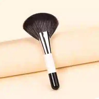 悦初美  黑白大扇形余粉刷 修容