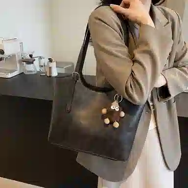 OKEKE PU Tote