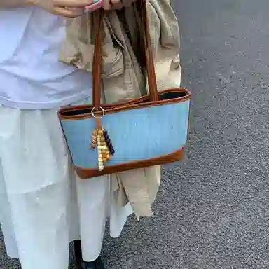 OKEKE pu Tote