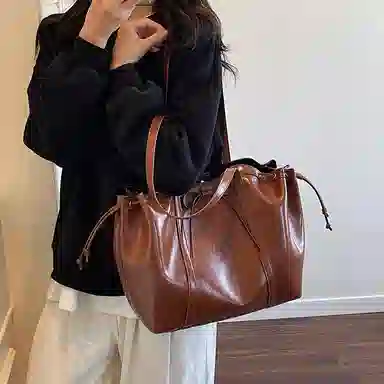 OKEKE PU Tote