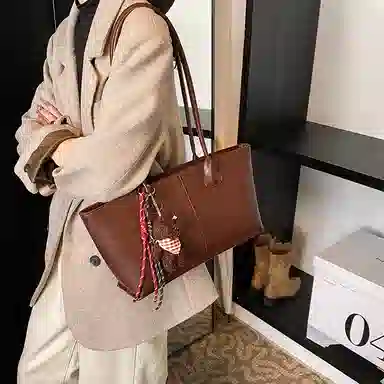 OKEKE PU Tote