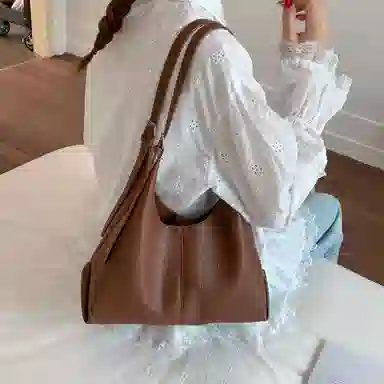 OKEKE PU Tote