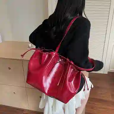 OKEKE PU Tote