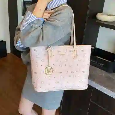 OKEKE pu Tote