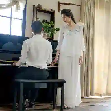 A LIFE ON THE LEFT 100