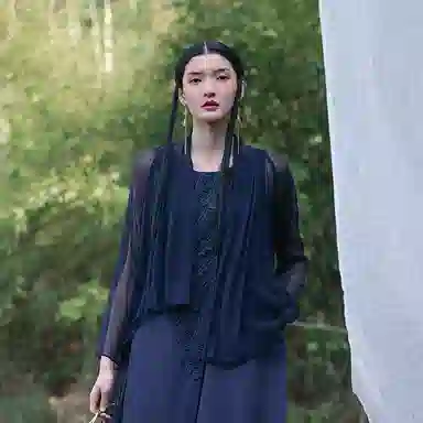 A LIFE ON THE LEFT 100