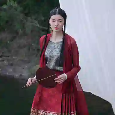 A LIFE ON THE LEFT 100