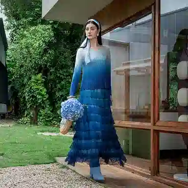 A LIFE ON THE LEFT V