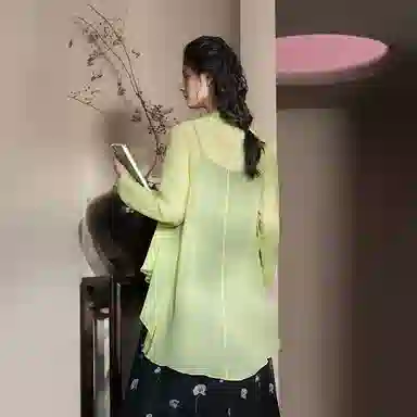 A LIFE ON THE LEFT 100