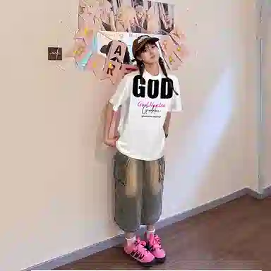 GOODHENLCE logoT