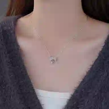 999