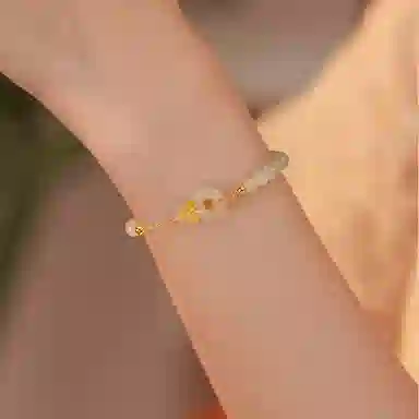 【杏好有你】 水贝 平安喜乐 新中式 银杏叶 国潮 百搭时尚 通勤国潮 温柔优雅 古典轻奢 复古 合金 手链 女款