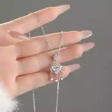 999