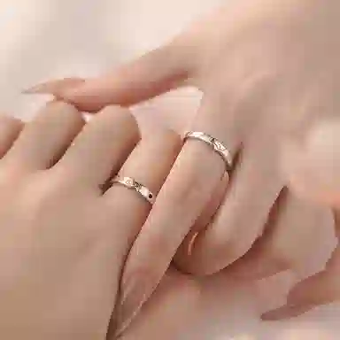 999