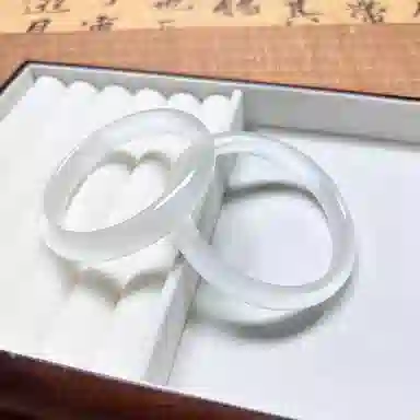 水贝 白月光 贵妃镯晶莹剔透 新中式国潮古风显气质高级感冷清感学生恋爱 玻璃猫眼 手镯 女款
