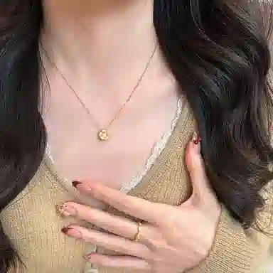 S925