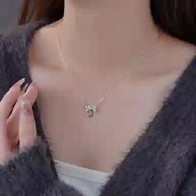 999