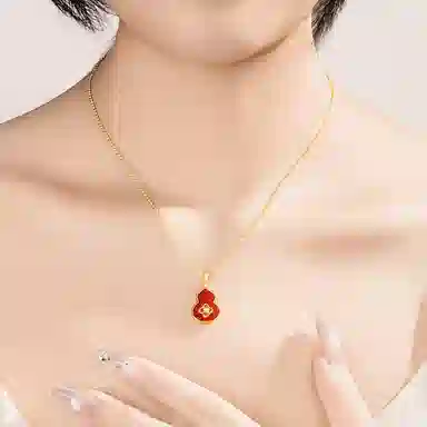 S925