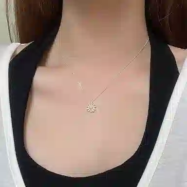 S925