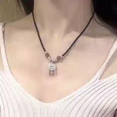 999