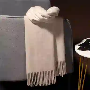 红豆 品牌流苏纯色简约保暖 山羊绒 绒线围巾 男女同款情侣款