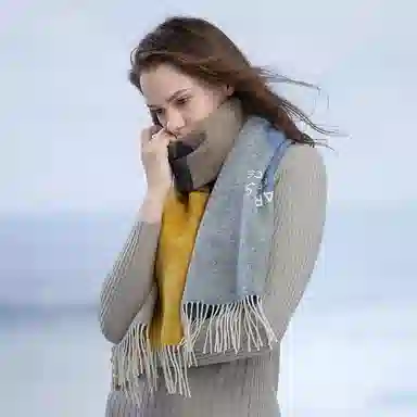 红豆 品牌拼接灰色时尚保暖百搭舒适 羊毛 绒线围巾 男女同款情侣款