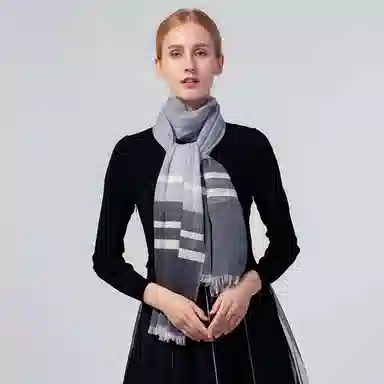 红豆 拼色轻盈时尚舒适百搭保暖 羊毛 绒线围巾 男女同款情侣款