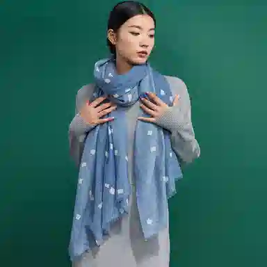 红豆 时尚百搭轻盈舒适保暖条纹格 羊毛 绒线围巾 男女同款情侣款