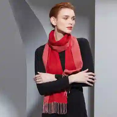 红豆 拼色高雅保暖时尚 山羊绒 绒线围巾 男女同款情侣款