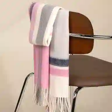 红豆 品牌格子条纹百搭经典米粉白格 羊毛 绒线围巾 男女同款情侣款