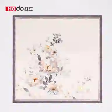 红豆 真丝时尚小方巾 经典设计简约大方 桑蚕丝 丝巾 女款