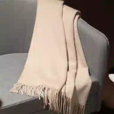 红豆 品牌流苏纯色简约保暖 山羊绒 绒线围巾 男女同款情侣款