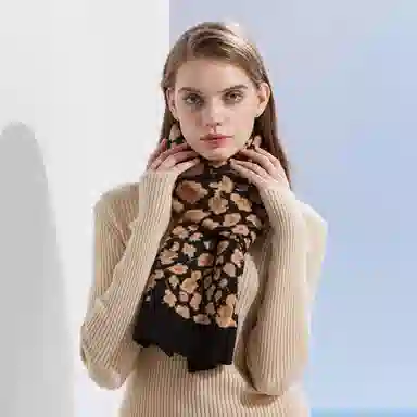 红豆 针织柔软时尚保暖豹纹 羊毛 绒线围巾 男女同款情侣款