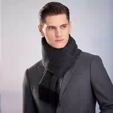 红豆 简约大气舒适保暖 混纺 绒线围巾 男款