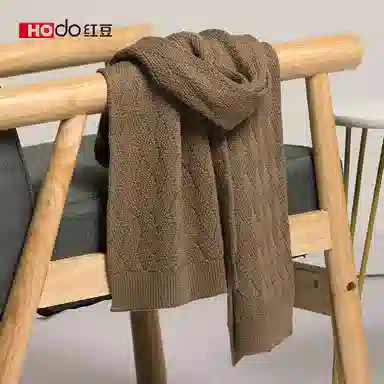 红豆 保暖加厚时尚简约 羊毛 绒线围巾 女款