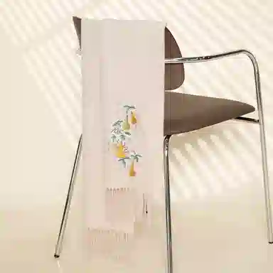 红豆 品牌时尚百搭保暖刺绣山水五福临门玉兰荷花云山龟背竹 羊毛 围巾 男女同款情侣款