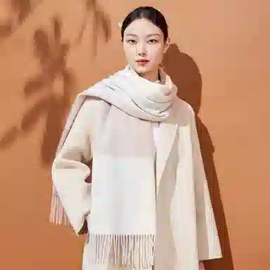 红豆 品牌时尚百搭保暖舒适条纹格子 羊毛 绒线围巾 男女同款情侣款