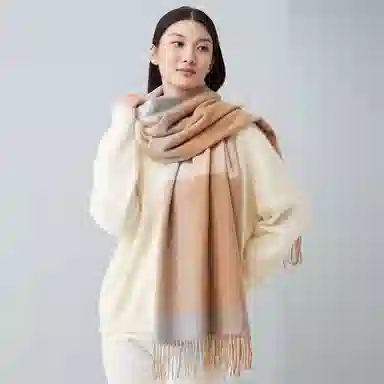 红豆 简约格纹舒适柔软保暖 混纺 绒线围巾 男女同款情侣款