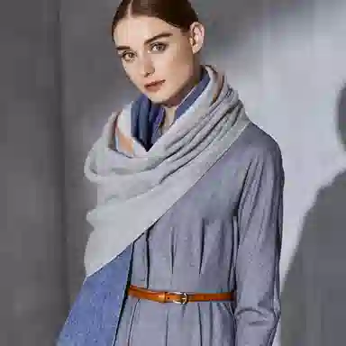 红豆 格子条纹保暖百搭 山羊绒 绒线围巾 男女同款情侣款