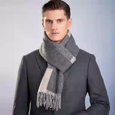 红豆 轻盈独特柔软时尚保暖格子 混纺 绒线围巾 男款