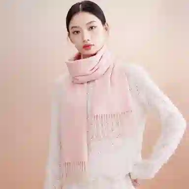 红豆 纯色简约时尚百搭 山羊绒 绒线围巾 男女同款情侣款