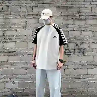 KADAKADA SUITE 260gLogoT