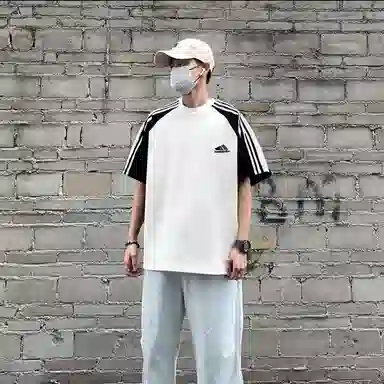 KADAKADA SUITE 260gLogoT