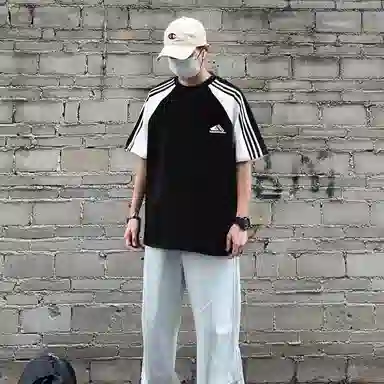 KADAKADA SUITE 260gLogoT