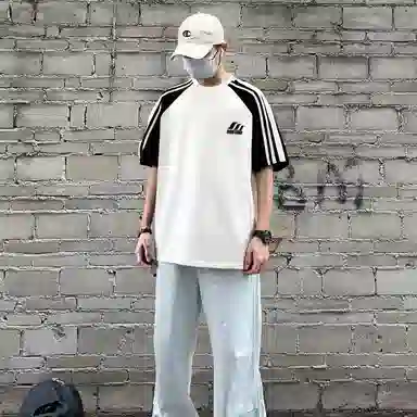 KADAKADA SUITE 260gLogoT