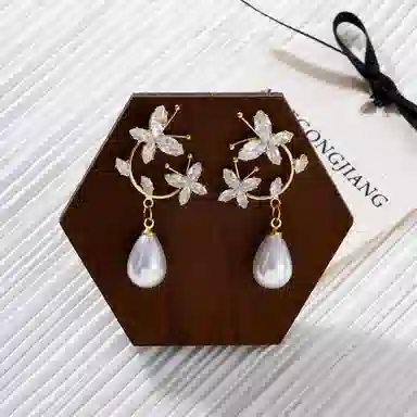 澜耀 气质蝴蝶环绕耳饰 时尚百搭少女法式轻奢超仙精致#好运 合金  耳环 女款