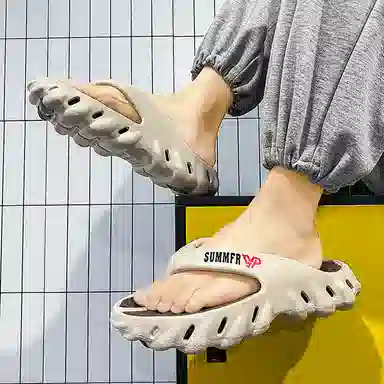 俞兆林 个性独特 时尚潮流 舒适百搭 防磨防滑人字拖鞋 男款